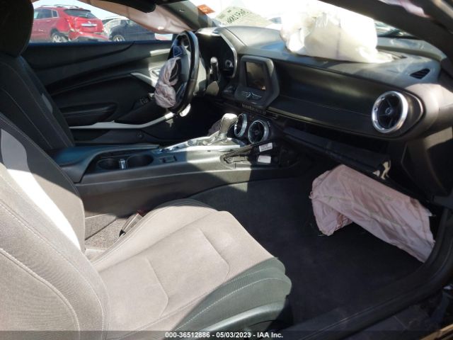 Chevrolet Camaro 1lt 2019 1G1FB1RX9K0131448 Image 5