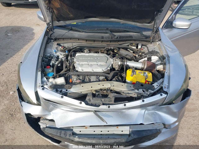 2011 HONDA ACCORD CPE EX-L VIN: 1HGCS2A88BA008465