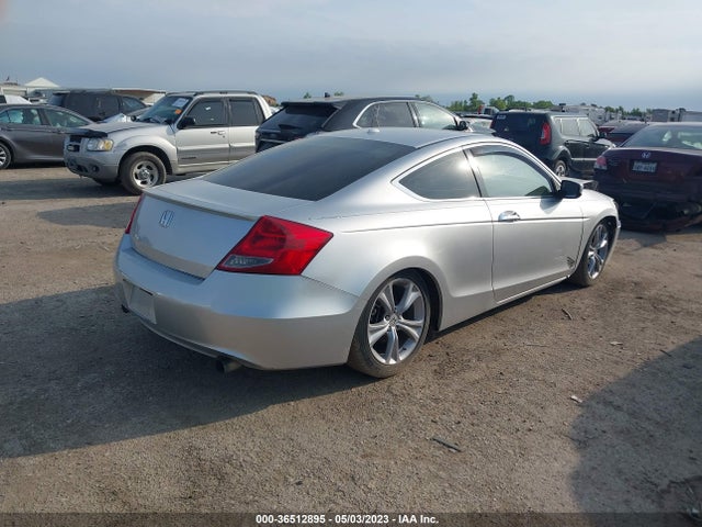 2011 HONDA ACCORD CPE EX-L VIN: 1HGCS2A88BA008465