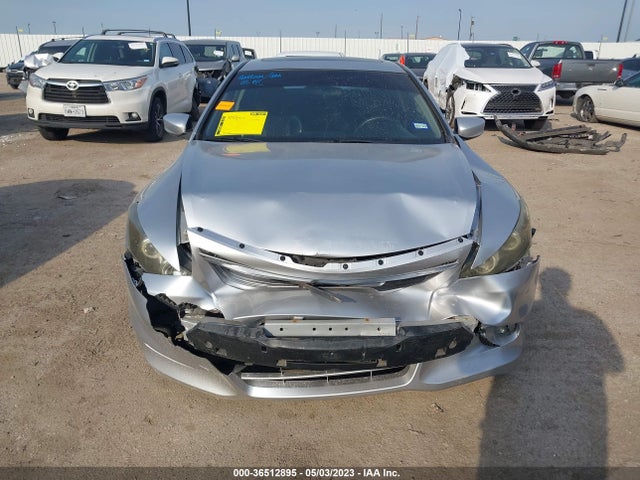 2011 HONDA ACCORD CPE EX-L VIN: 1HGCS2A88BA008465