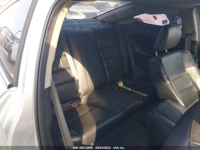 2011 HONDA ACCORD CPE EX-L VIN: 1HGCS2A88BA008465