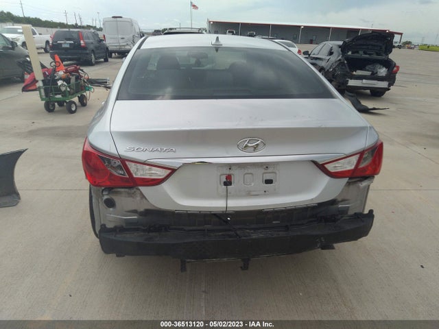 2013 HYUNDAI SONATA GLS VIN: 5NPEB4AC2DH732011