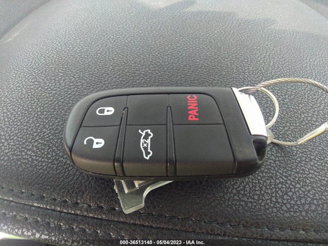 2C3CCAAG5GH229757 Chrysler 300 Limited