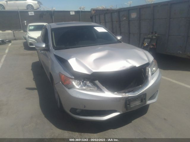 19VDE1F79FE008961 Acura Ilx Tech Pkg