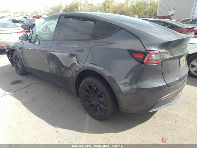 5YJYGDEE8MF265153 Tesla Model Y Long Range