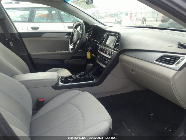 Hyundai SONATA SE 2019 5NPE24AF7KH793250 Image 5
