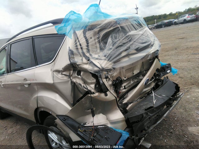 2018 FORD ESCAPE SEL VIN: 1FMCU9HD4JUB03103