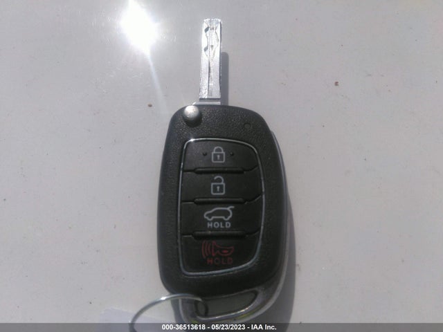 Hyundai TUCSON SE 2019 KM8J2CA42KU893619 Image 3