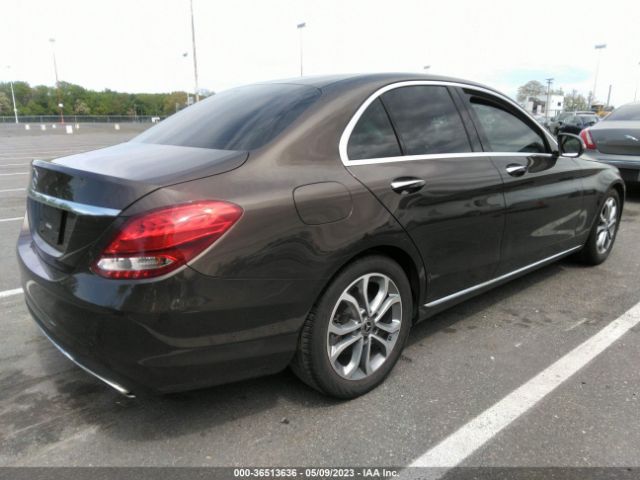 55SWF4JB1JU266855 Mercedes-Benz C-class C 300