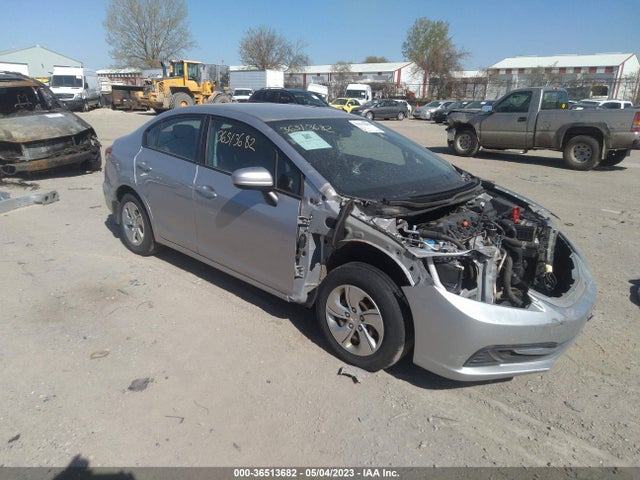 2015 19XFB2F5XFE104143 main image