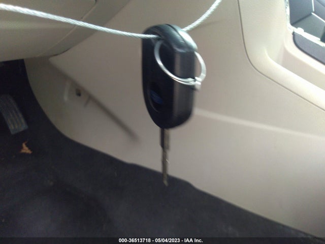 2014 FORD FOCUS SE VIN: 1FADP3F29EL135383