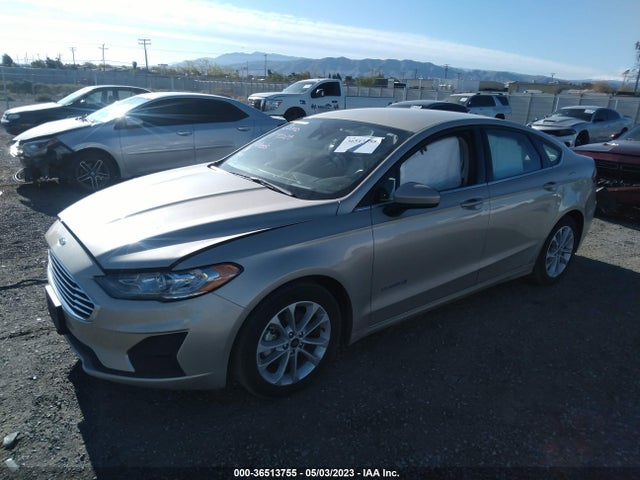 Ford Fusion Hybrid Se 2019 3FA6P0LU8KR269229 Image 2