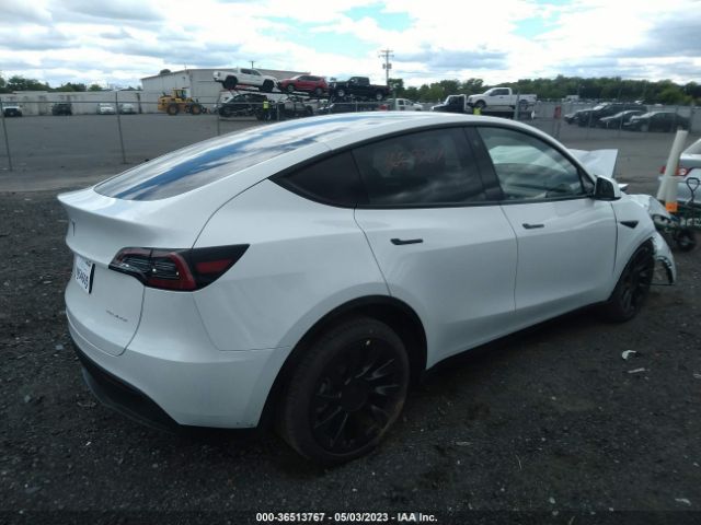 7SAYGDEE0PA102422 Tesla Model Y Long Range
