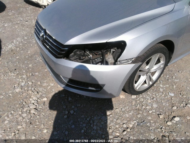 1VWBS7A32EC053127 Volkswagen Passat Se W/sunroof & Nav