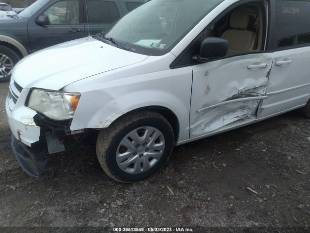 2C4RDGBG4ER379855 Dodge Grand Caravan Se