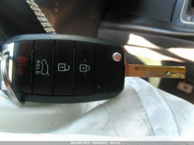 5XYPG4A3XLG624705 KIA SORENTO L