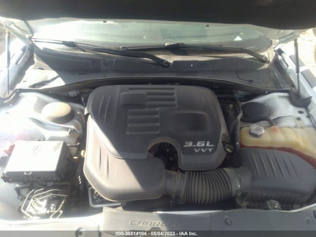 2C3CDXHG8FH824428 Dodge Charger Sxt