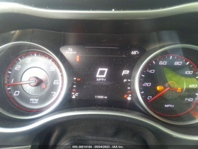 2C3CDXHG8FH824428 Dodge Charger Sxt