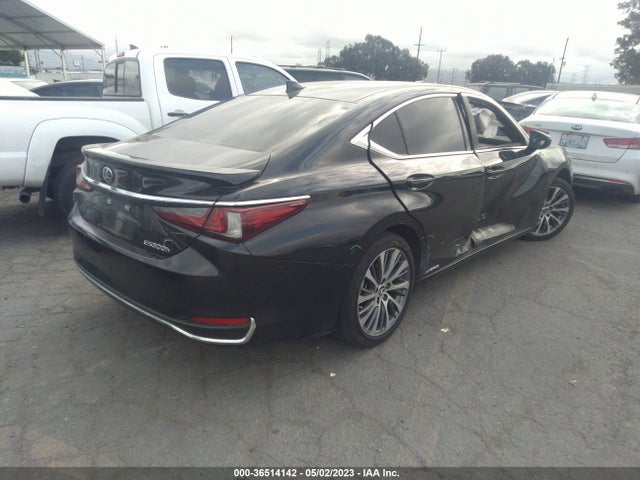 58ADA1C10MU004335 Lexus Es Es 300h