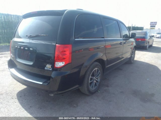 2C4RDGCGXHR677345 Dodge Grand Caravan Sxt
