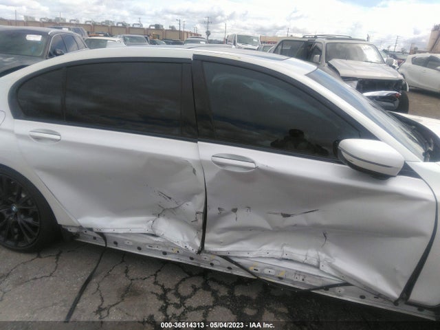 BMW 7 Series 750i Xdrive 2021 аукцион фото