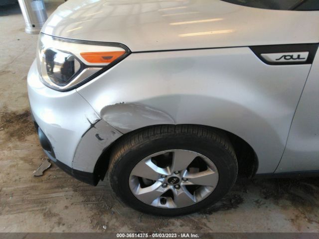 KNDJN2A20J7590114 KIA Soul Base