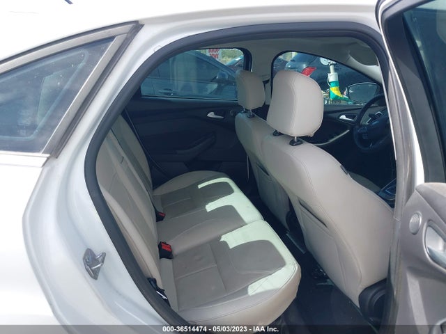 Ford Focus Titanium 2015 1FADP3J24FL240969 Image 9