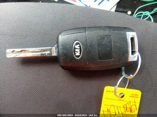 KNADM4A33G6576742 KIA RIO LX