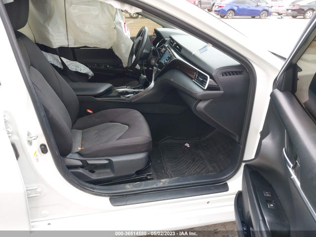 2018 TOYOTA CAMRY LE/SE/XLE/L VIN: 4T1B11HK7JU086575