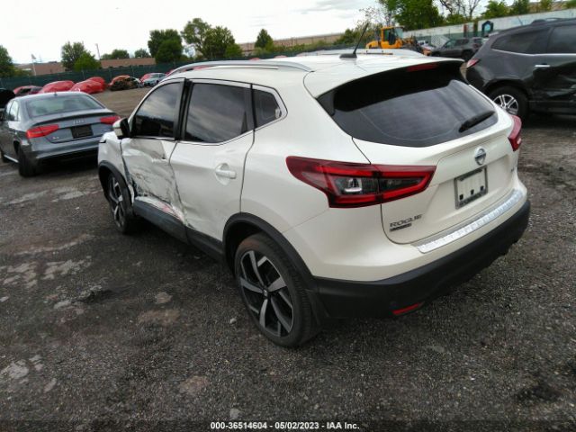 JN1BJ1CW5LW390819 Nissan Rogue Sport Sl