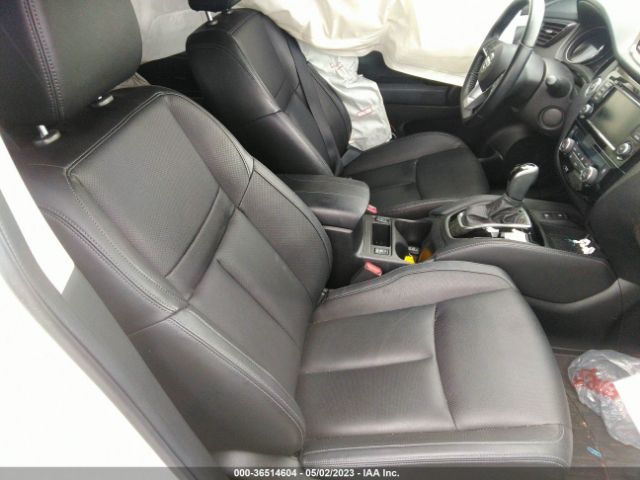 JN1BJ1CW5LW390819 Nissan Rogue Sport Sl