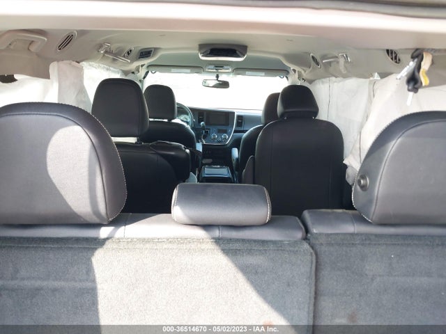2017 TOYOTA SIENNA SE VIN: 5TDXZ3DC7HS774233