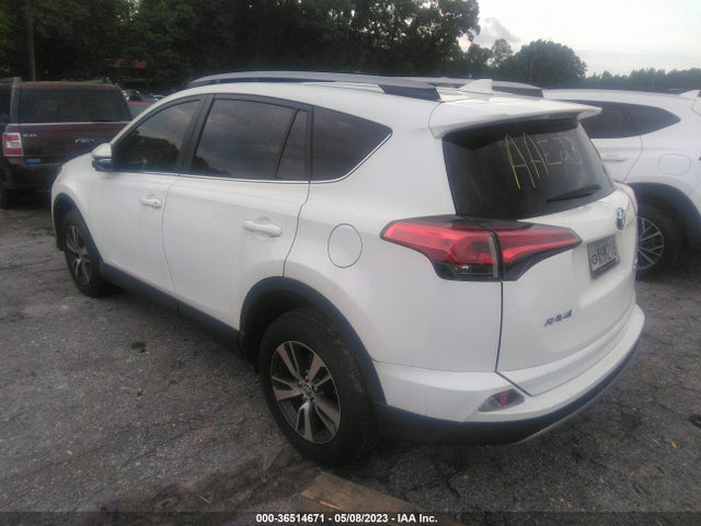 2018 TOYOTA RAV4 XLE VIN: JTMWFREV1JJ743800