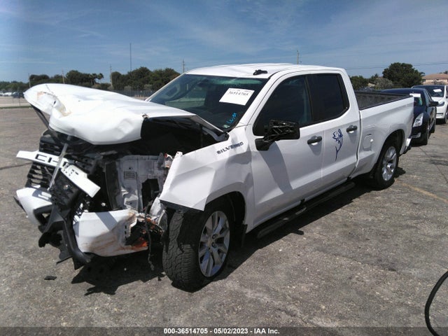 Chevrolet Silverado 1500 Custom 2020 1GCRWBEH4LZ235954 Image 2