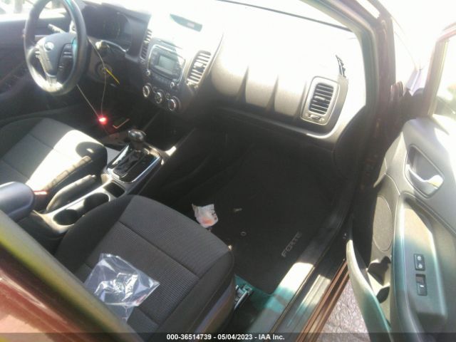 3KPFK4A79JE200892 KIA FORTE LX