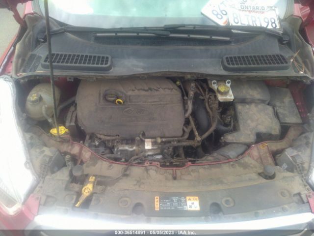 1FMCU0GD7JUA04577 Ford ESCAPE SE