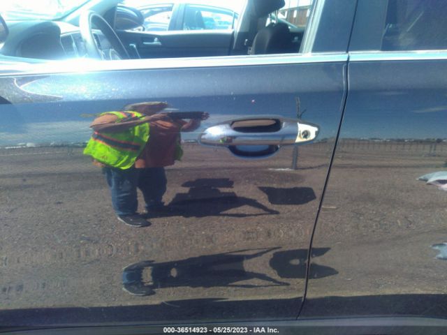 KNDPMCAC6K7617359 KIA Sportage Lx