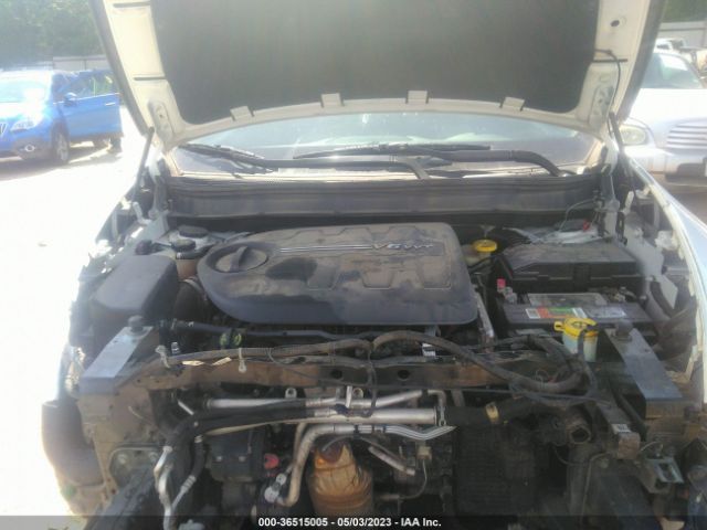 1C4PJMBS6FW758819 Jeep Cherokee Trailhawk