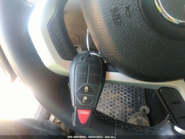 1C4PJMBS6FW758819 Jeep Cherokee Trailhawk