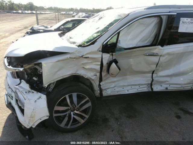 5FNYF6H06JB015422 Honda Pilot Elite