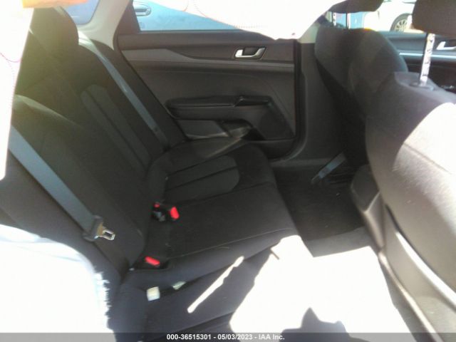 5XXG24J20MG007860 KIA K5 LX