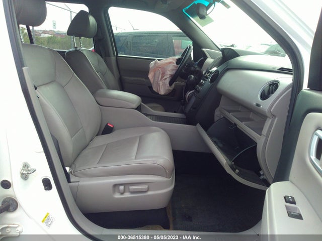 2014 HONDA PILOT EX-L VIN: 5FNYF3H57EB011637