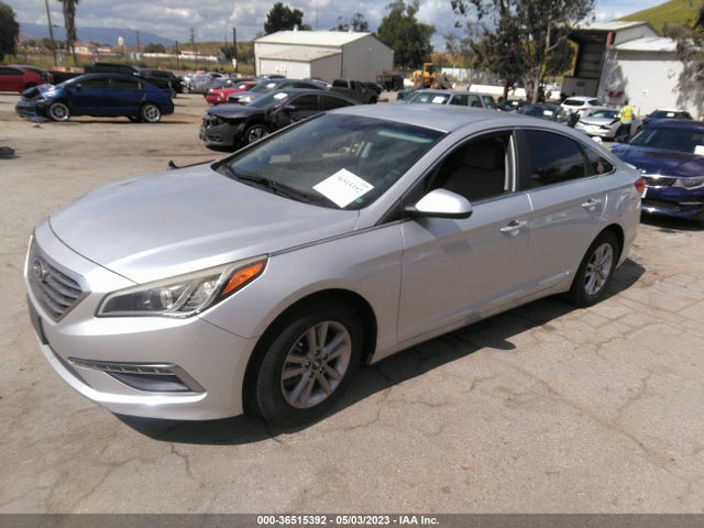 Hyundai Sonata 2.4l Se 2015 5NPE24AF1FH215828 Image 2