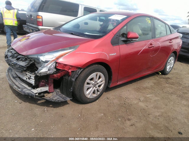 Toyota Prius Two 2016 JTDKBRFU2G3527032 Image 2