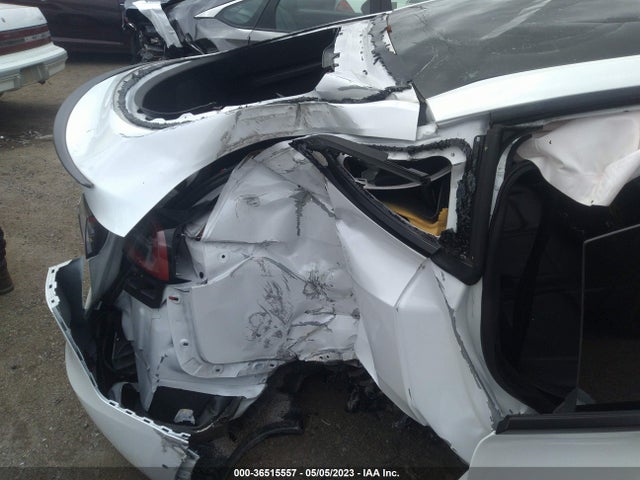 Tesla Model Y Performance 2022 7SAYGDEF8NF339071 Image 8