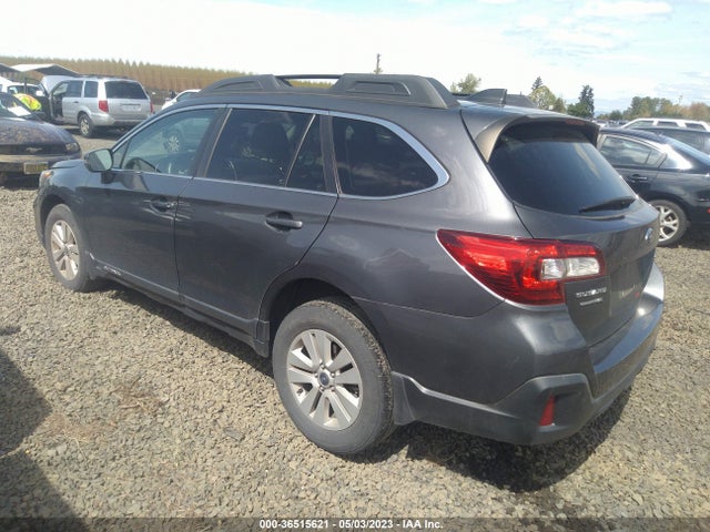 4S4BSAHC8K3288631 Subaru Outback Premium
