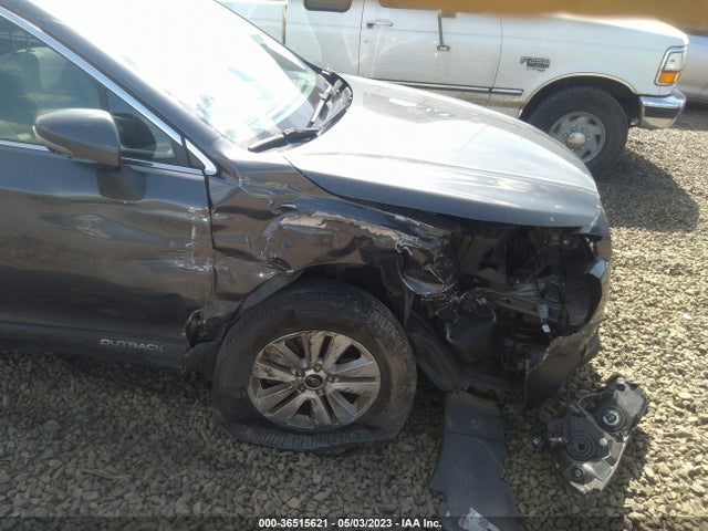 4S4BSAHC8K3288631 Subaru Outback Premium