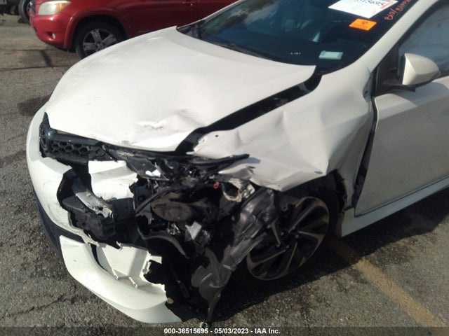 2018 TOYOTA COROLLA IM VIN: JTNKARJE8JJ567052