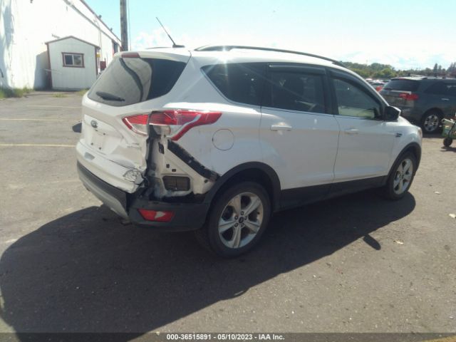 1FMCU0GX8EUD01292 Ford ESCAPE SE