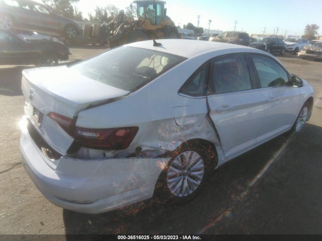 3VWN57BU3LM050521 Volkswagen Jetta S/r-line
